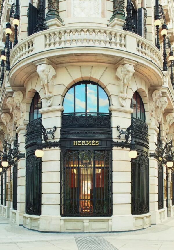 Store Barcelone Hermes Fashion network