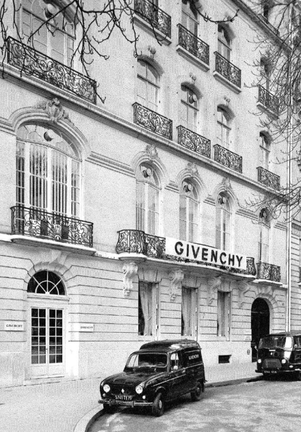 Adresse Givenchy