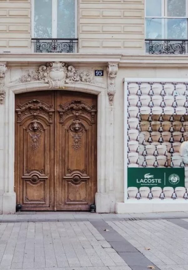 Adresse Lacoste